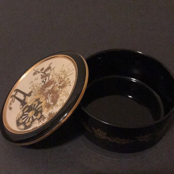 Art of Chokin Japanese Flower Cart Trinket Box - Picture 4 of 11